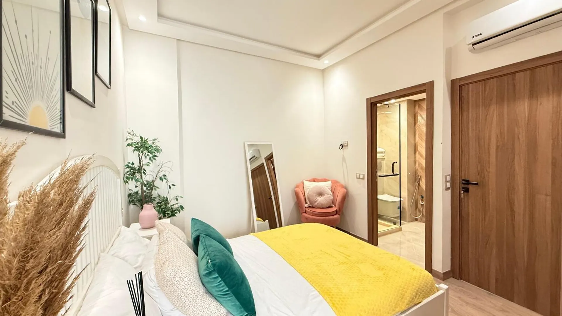 Cosy Patio Sunny 2Br - New Building - Near Oasis Train Station Apartment Casablanca